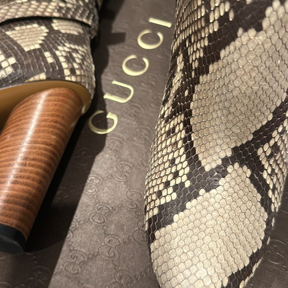GUCCI Python Snakeskin Roccia Pitone Boots - Picture 6 of 6